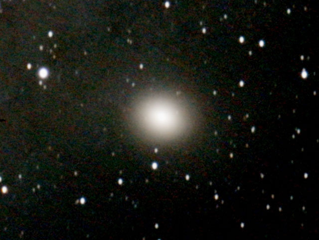 M32